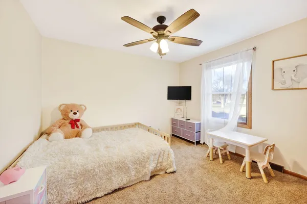 $219,900 | 1403 8th Street, Reedsburg, WI 53959