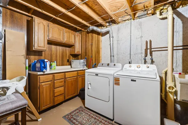 $217,900 | 1403 8th Street, Reedsburg, WI 53959