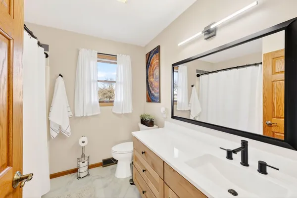 $219,900 | 1403 8th Street, Reedsburg, WI 53959