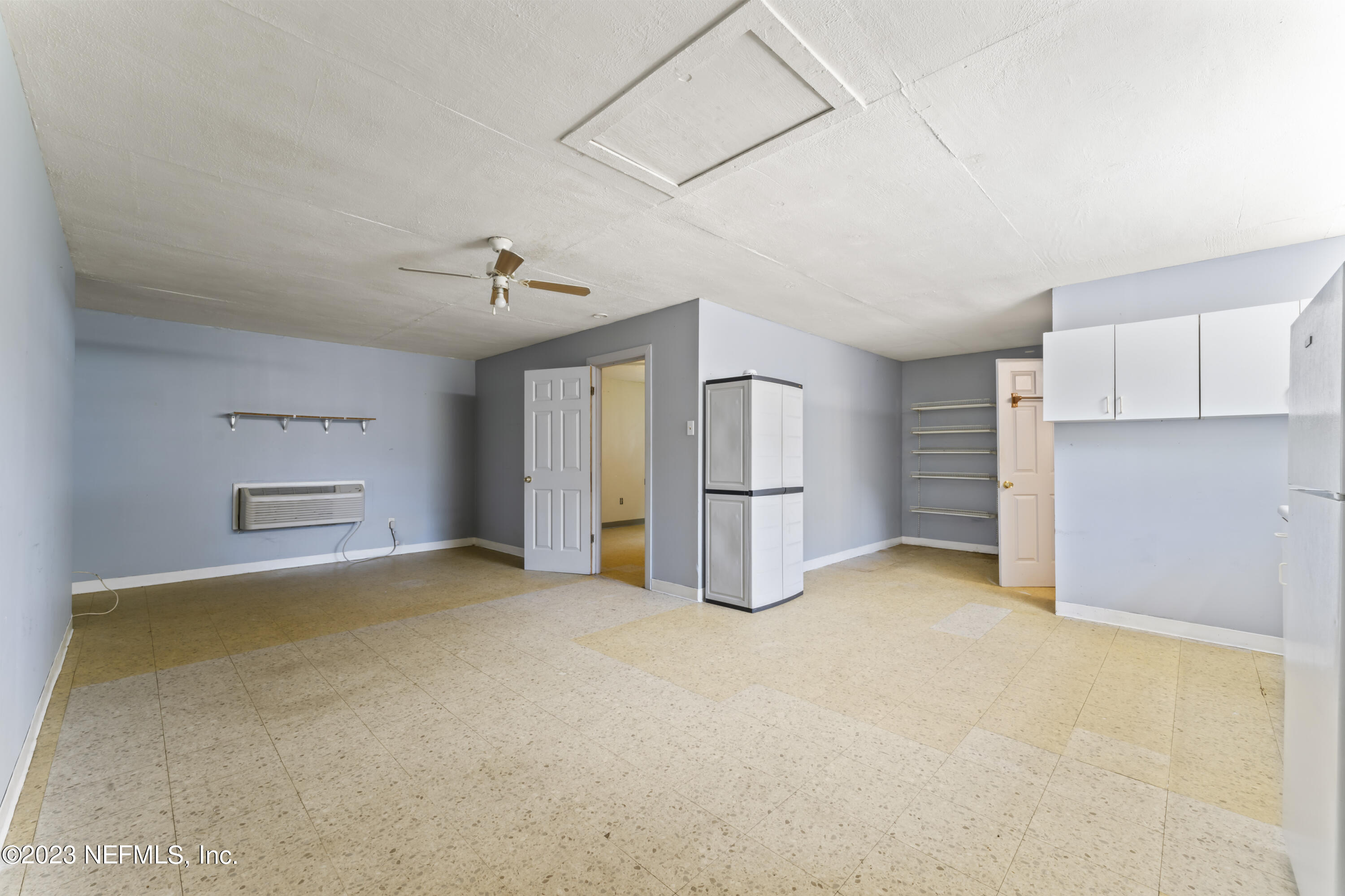 2589 Mayapple Road East Jacksonville, FL 32211 - Photo 25 of 45 Garage/living space