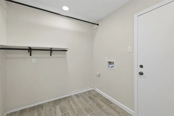 $369,000 | 9642 Meadowglen Lane, Houston, TX 77063