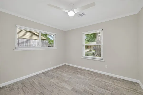 $369,000 | 9642 Meadowglen Lane, Houston, TX 77063