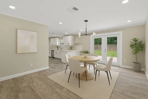 $369,000 | 9642 Meadowglen Lane, Houston, TX 77063