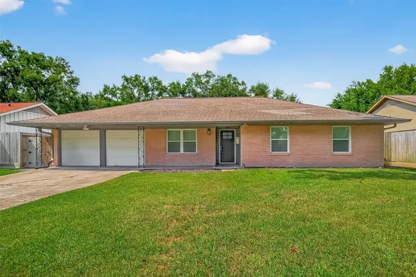 $369,000 | 9642 Meadowglen Lane, Houston, TX 77063