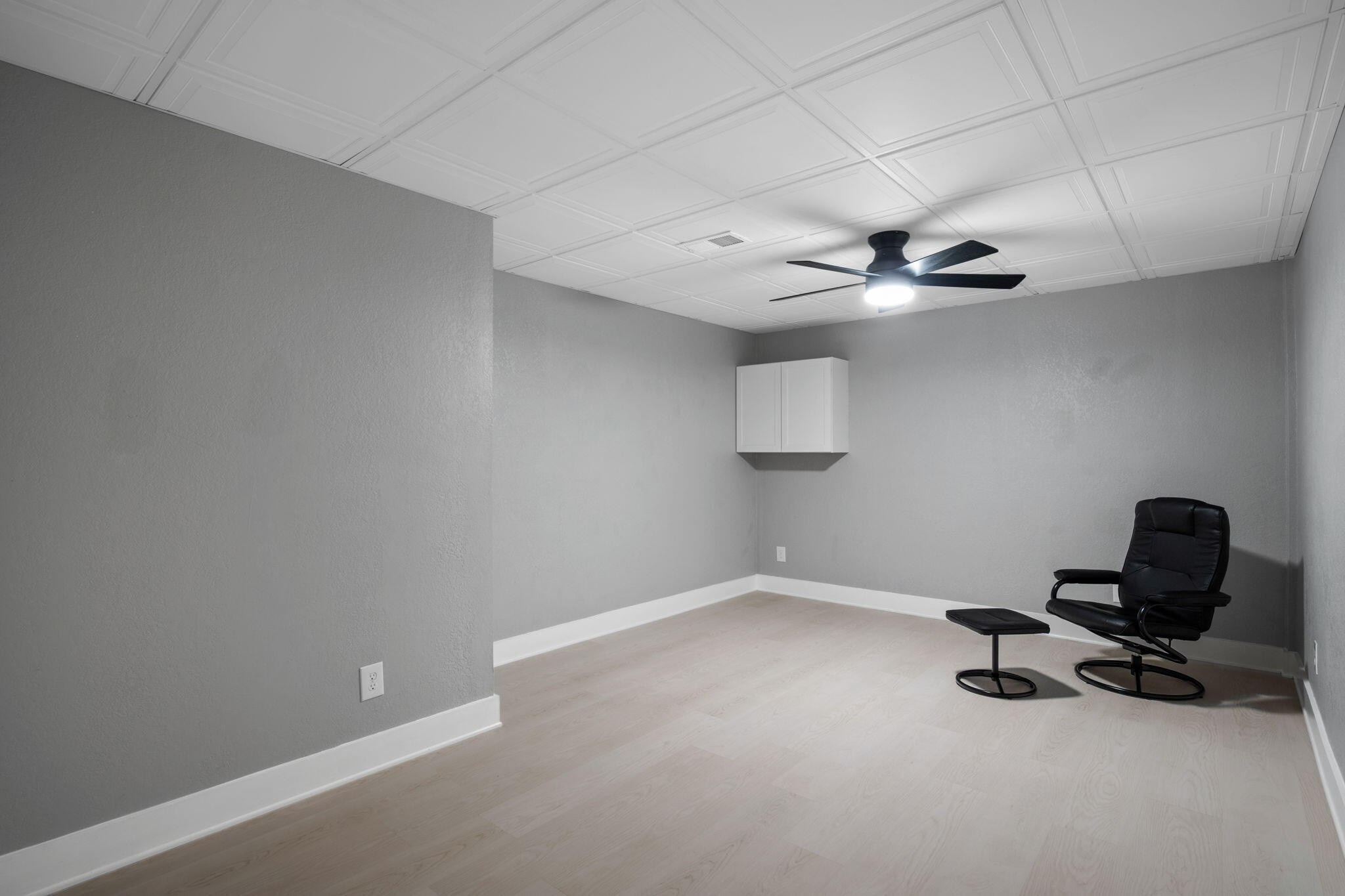 153 Nix Road Dunlap, TN 37327 - Photo 51 of 61 a view of a room with gym equipment