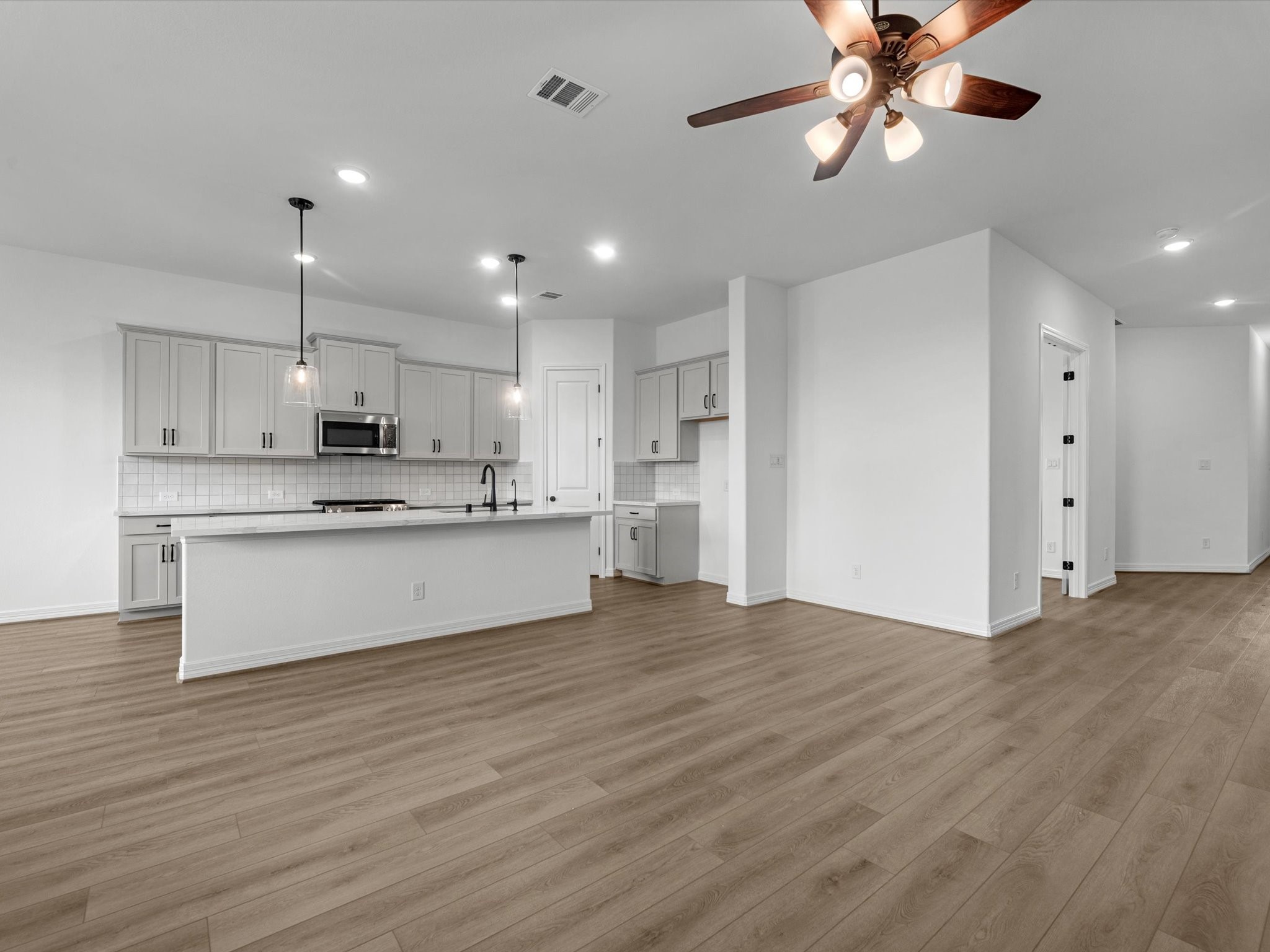 634 Beautyberry Way Rosenberg, TX 77471 - Photo 6 of 14 Representative Photo