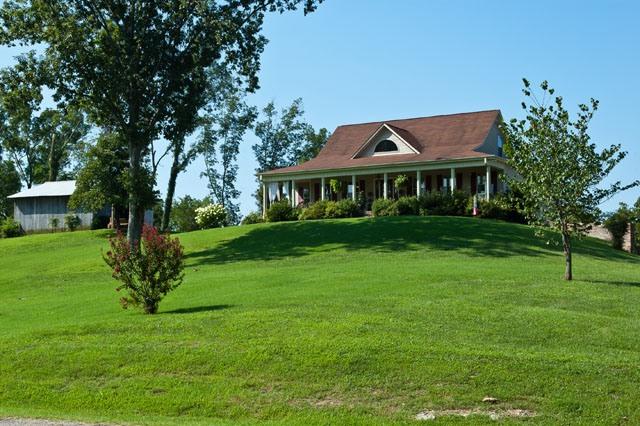 1993 Groveland Ridge Road Columbia, TN 38401 - Photo 1 of 20 Gallery Image 1