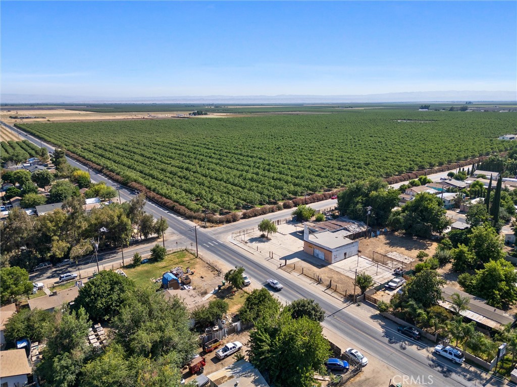18499 Shafter Avenue Shafter, CA 93263 - Photo 13 of 14 an aerial view of a city