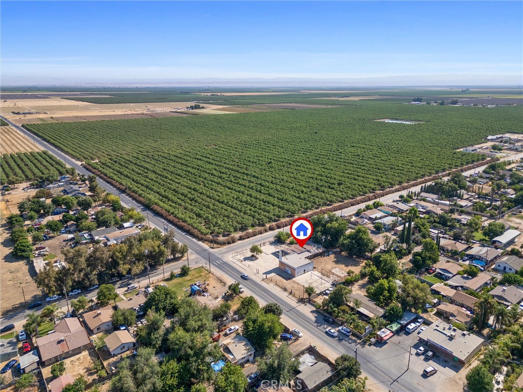 18499 Shafter Avenue Shafter, CA 93263 - Photo 6 of 14 a view of a city and an ocean view