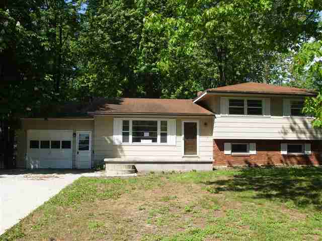 4965 Lakeshore Road Fort Gratiot, MI 48059 - Photo 1 of 12 31082597.JPG