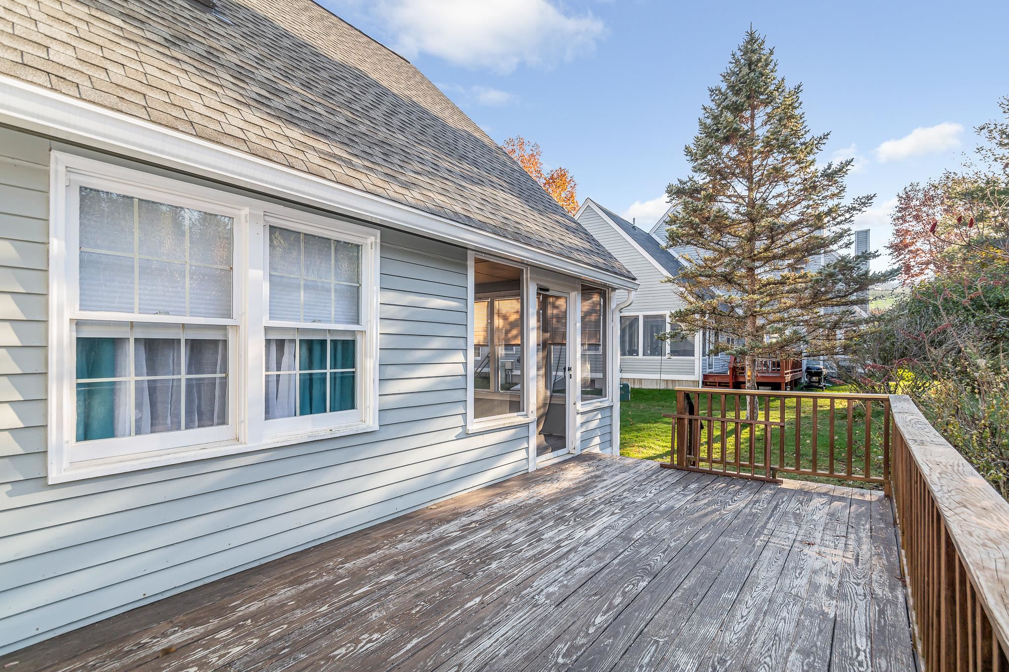 353 Winding Pond Road, Unit 353 Londonderry, NH 03053 - Photo 22 of 40
