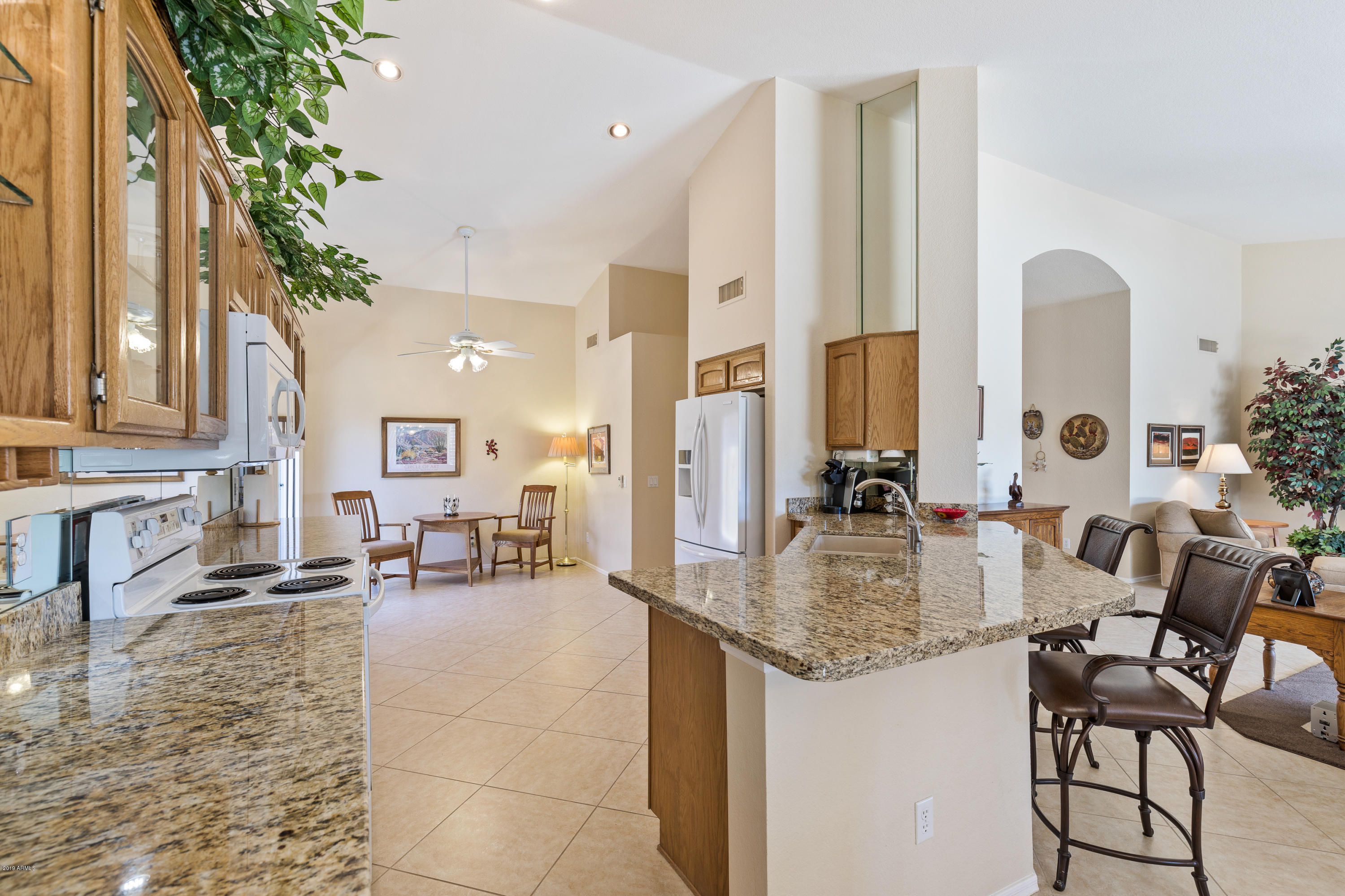14713 Piccadilly Road Goodyear, AZ 85395 - Photo 14 of 28 013_Kitchen