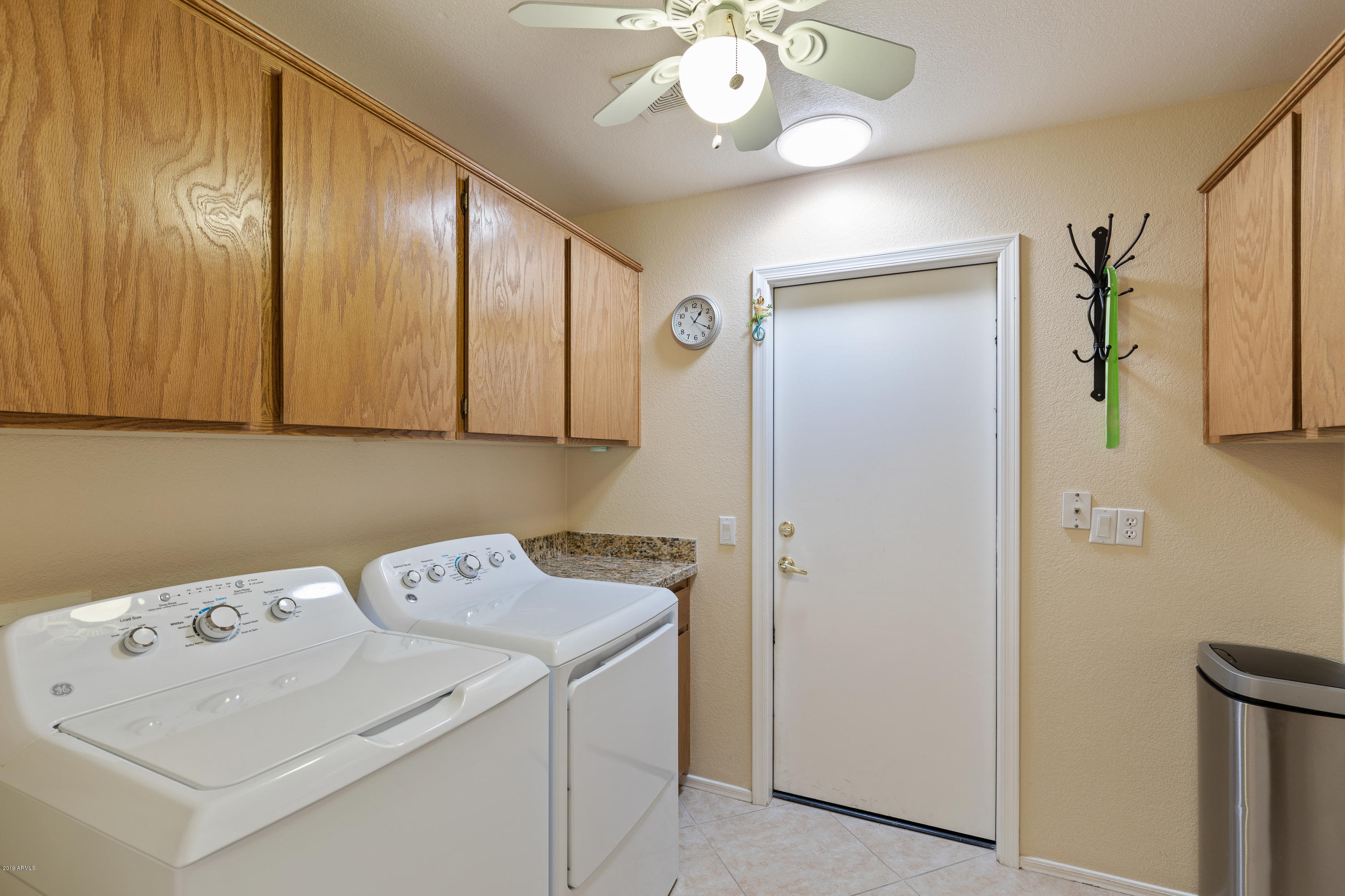 14713 Piccadilly Road Goodyear, AZ 85395 - Photo 17 of 28 016_Laundry
