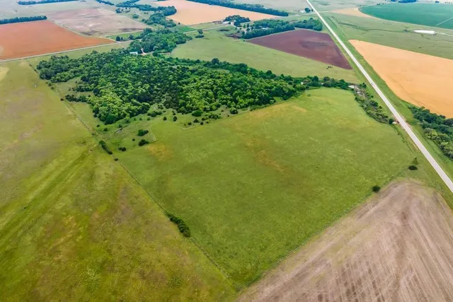 $599,900 | 13522 Southeast 180 Street, Norwich, KS 67118