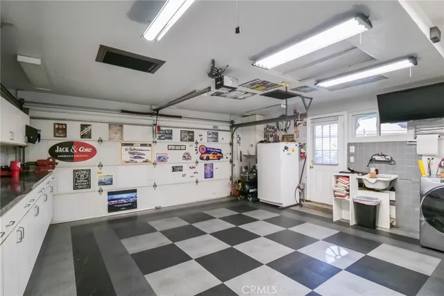 $1,050,000 | 18724 South Brighton Avenue, Gardena, CA 90248