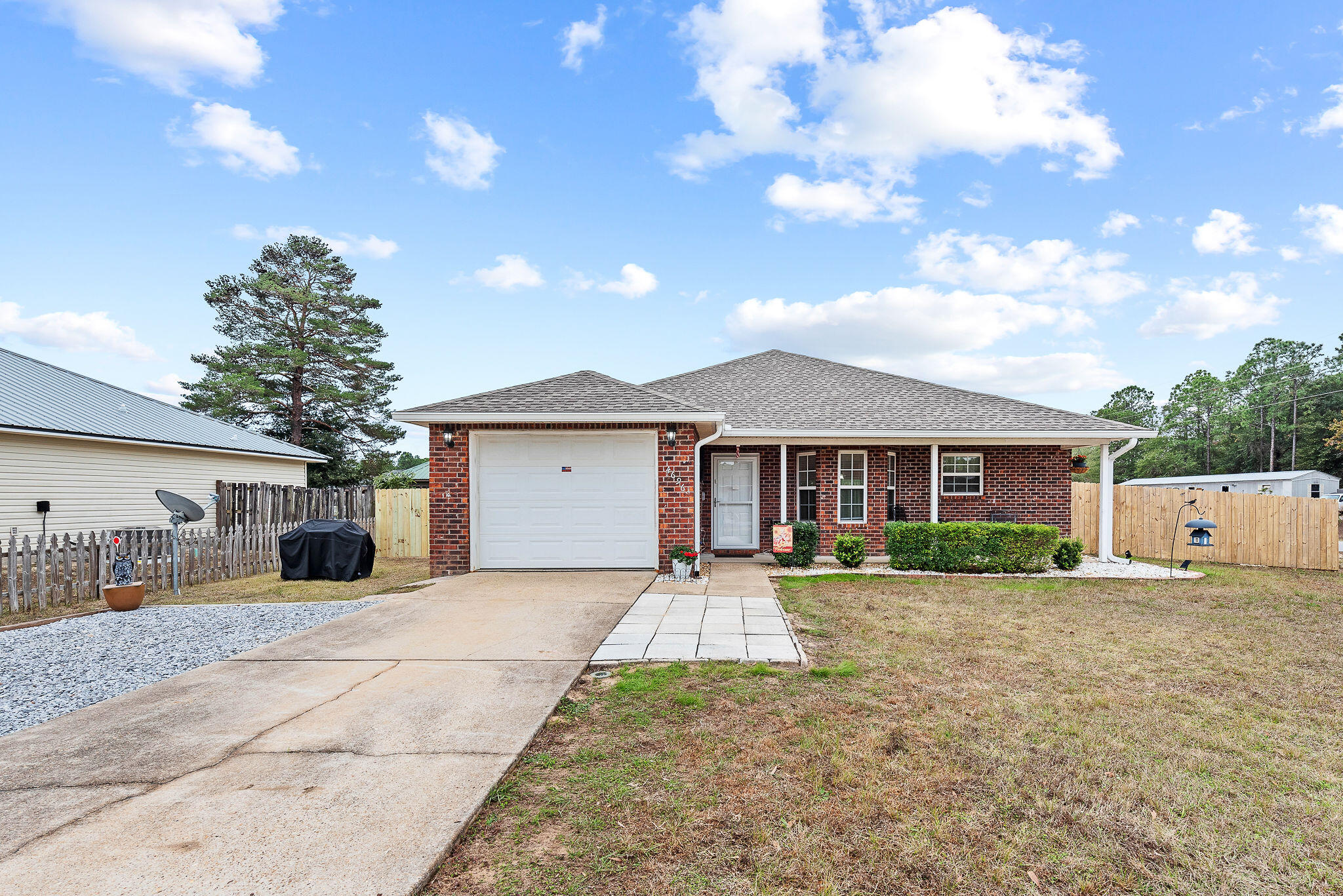 4696 Falcon Way Crestview, FL 32539 - Photo 2 of 14 Gallery Image 2