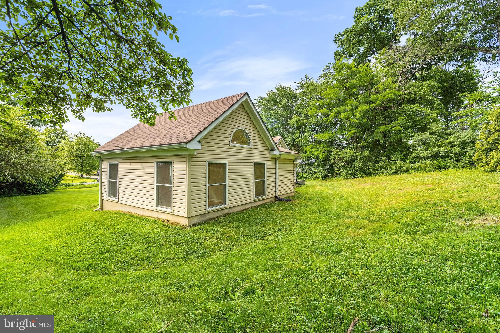 9599 Elihu Hill Road Marshall, VA 20115 - Photo 26 of 40 Gallery Image 26
