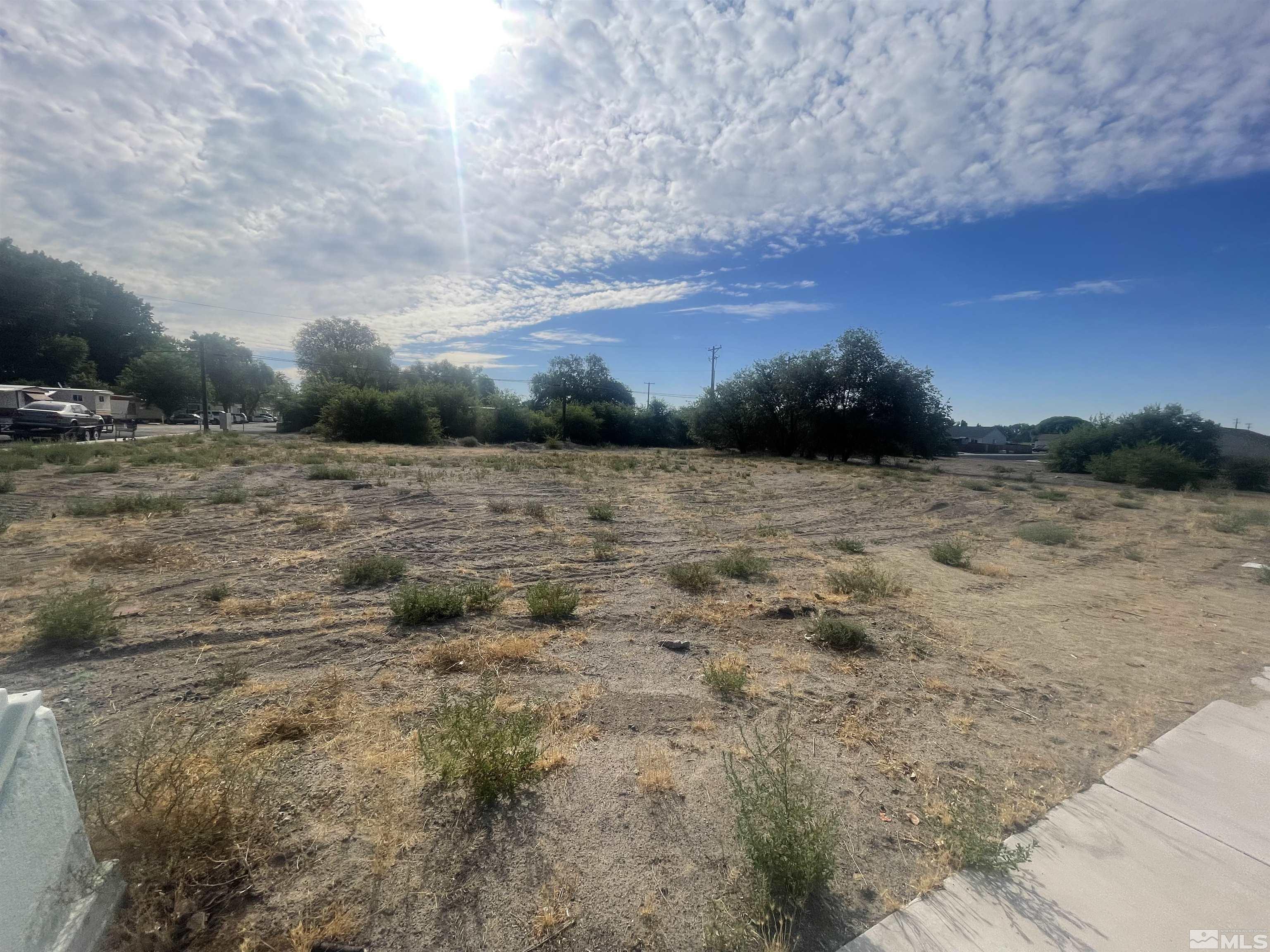 321 Silver Spur Drive Fallon, NV 89406 - Photo 2 of 3 a view of ocean beach and mountain