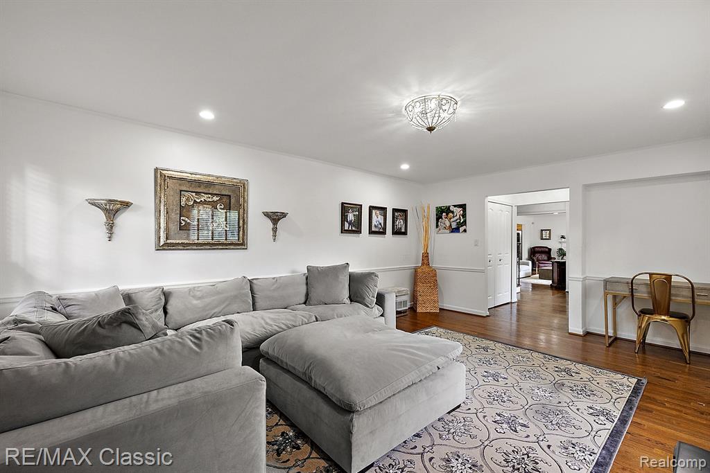 783 Half Moon Road Bloomfield Hills, MI 48301 - Photo 29 of 73