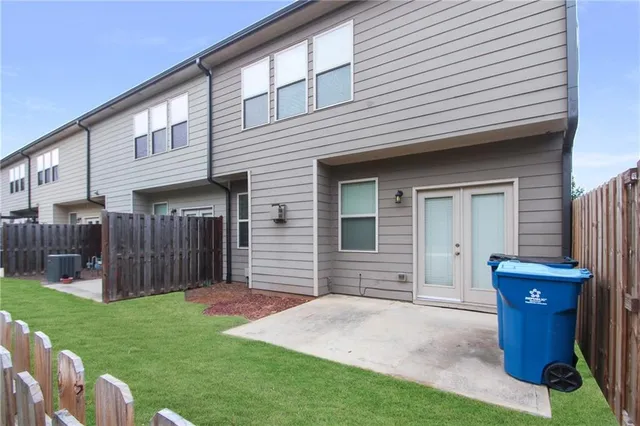 $2,100 | 2006 Wheylon Court, Lawrenceville, GA 30044