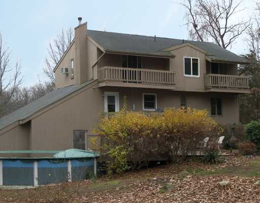20 Pasture View Lane Cranston, RI 02921 - Photo 12 of 12 Exterior Back.