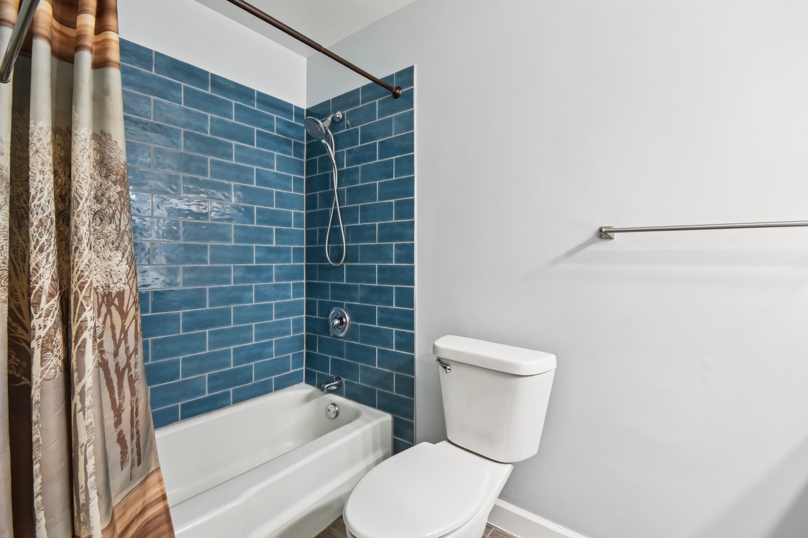 1331 South Finley Road, Unit 413 Lombard, IL 60148 - Photo 14 of 18