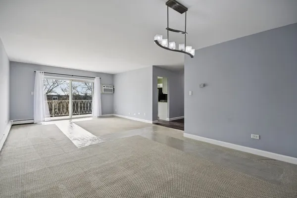 $224,900 | 1331 South Finley Road, Unit 413, Lombard, IL 60148