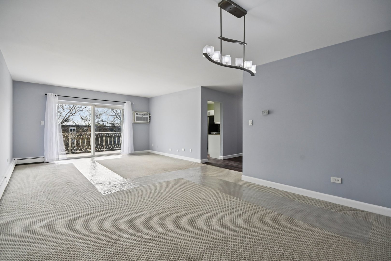 1331 South Finley Road, Unit 413 Lombard, IL 60148 - Photo 2 of 18