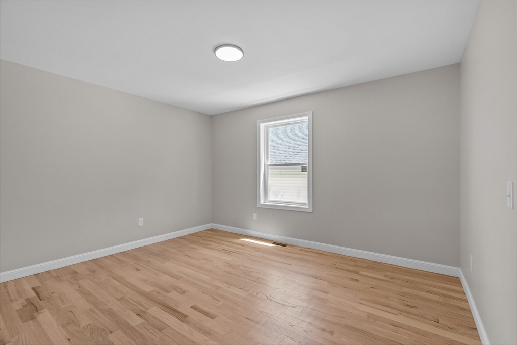37 Murray Street Providence, RI 02909 - Photo 19 of 35