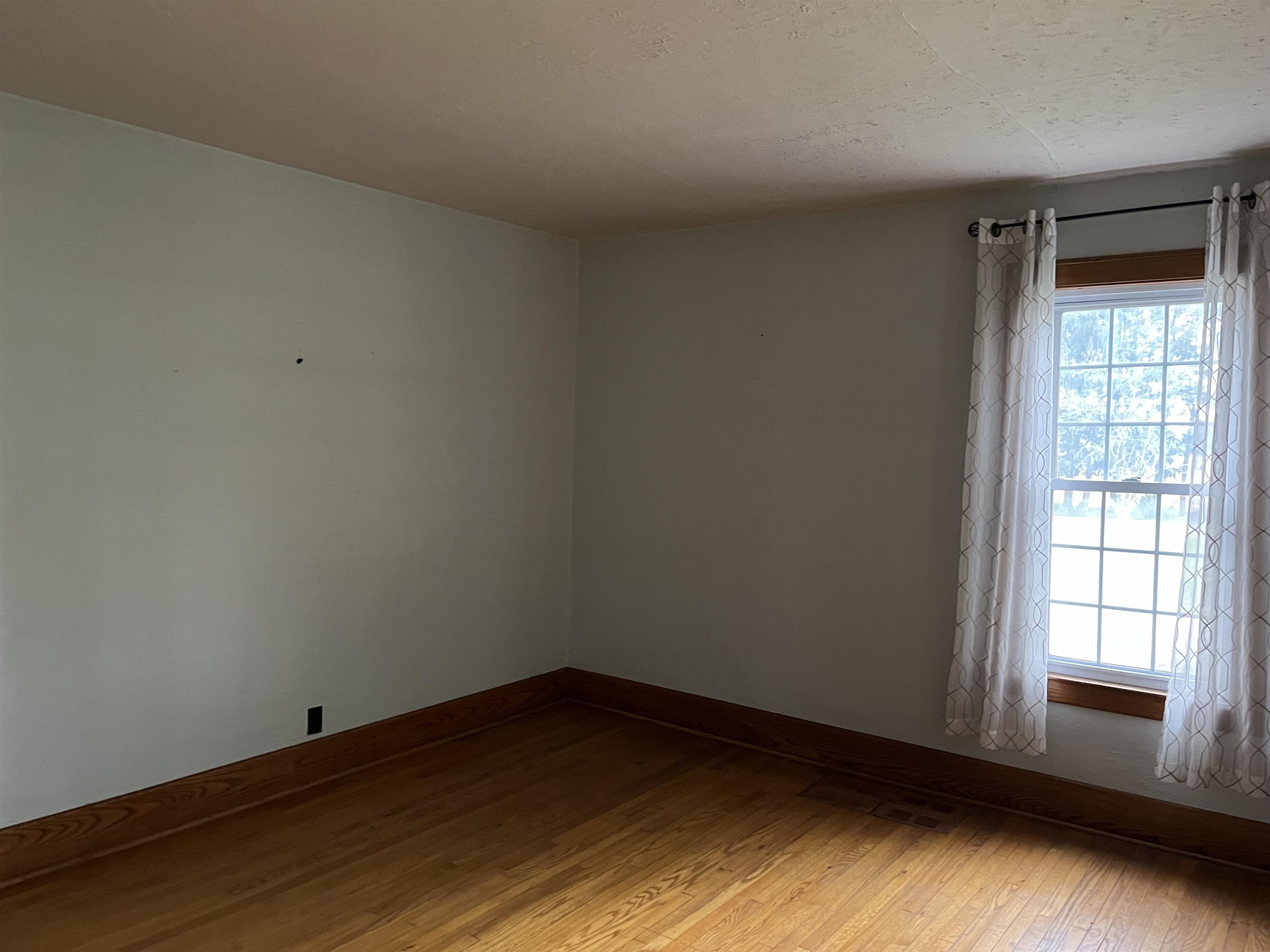 19308 Bishop Road New Lothrop, MI 48460 - Photo 20 of 52