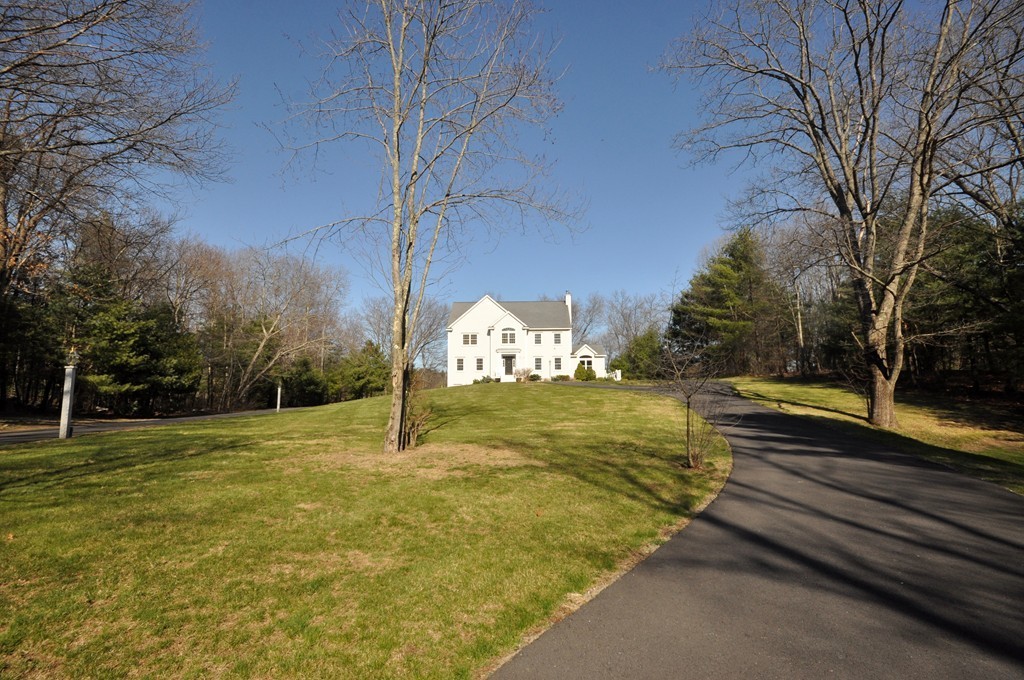 183 Newtown Road Acton, MA 01720 - Photo 3 of 27