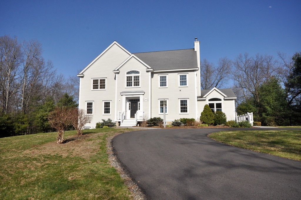 183 Newtown Road Acton, MA 01720 - Photo 4 of 27