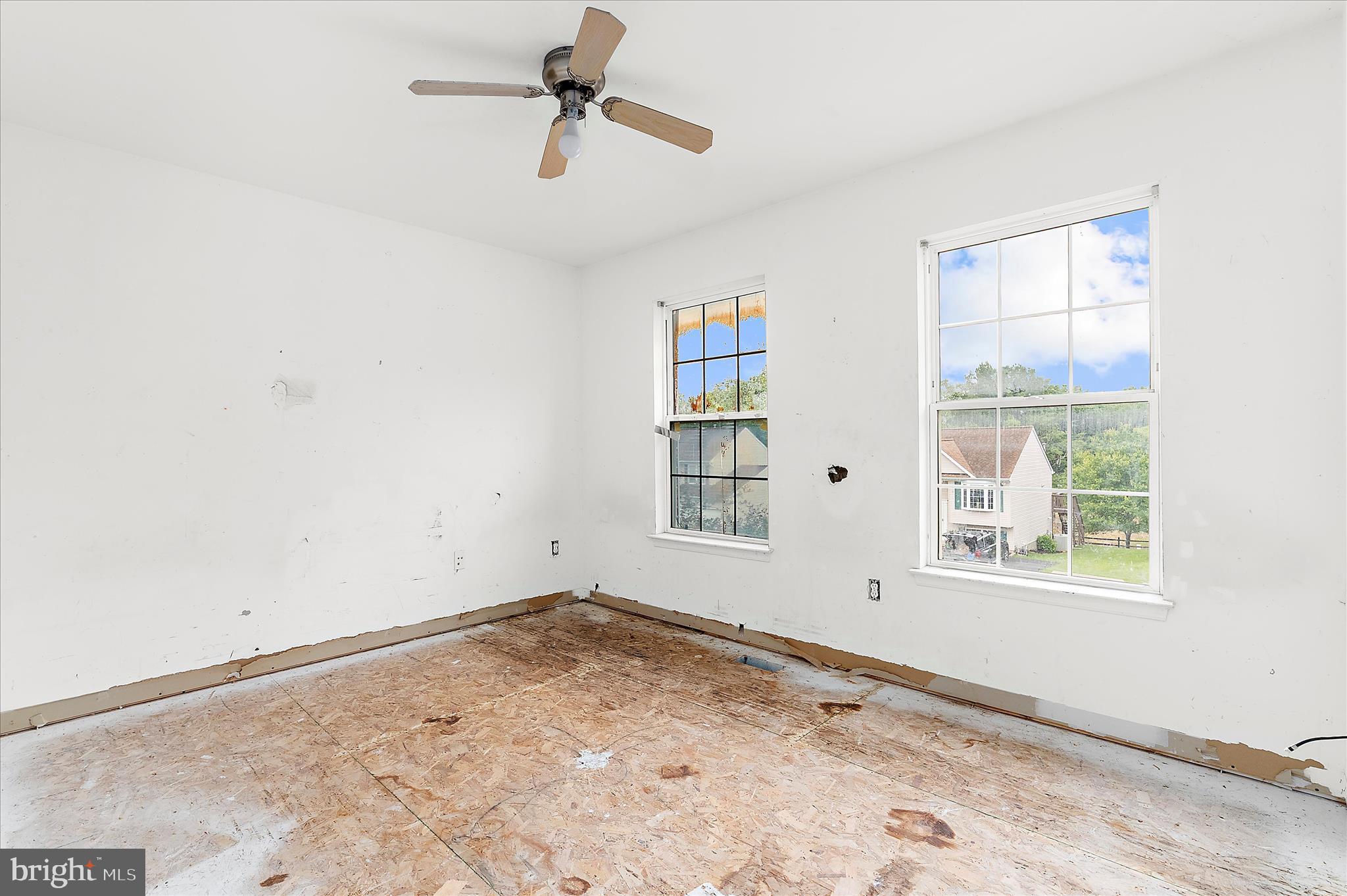 2209 West Geipe Road Catonsville, MD 21228 - Photo 12 of 37