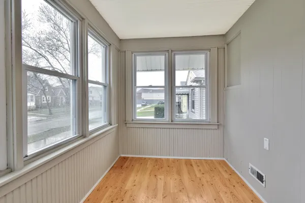 $234,900 | 345 East Goulson Avenue, Hazel Park, MI 48030