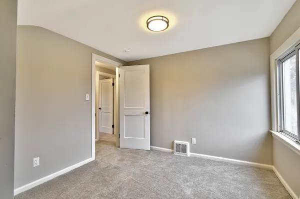 $234,900 | 345 East Goulson Avenue, Hazel Park, MI 48030
