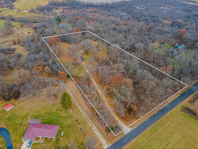 $580,000 | W9658 Stader Road, Whitewater, WI 53190