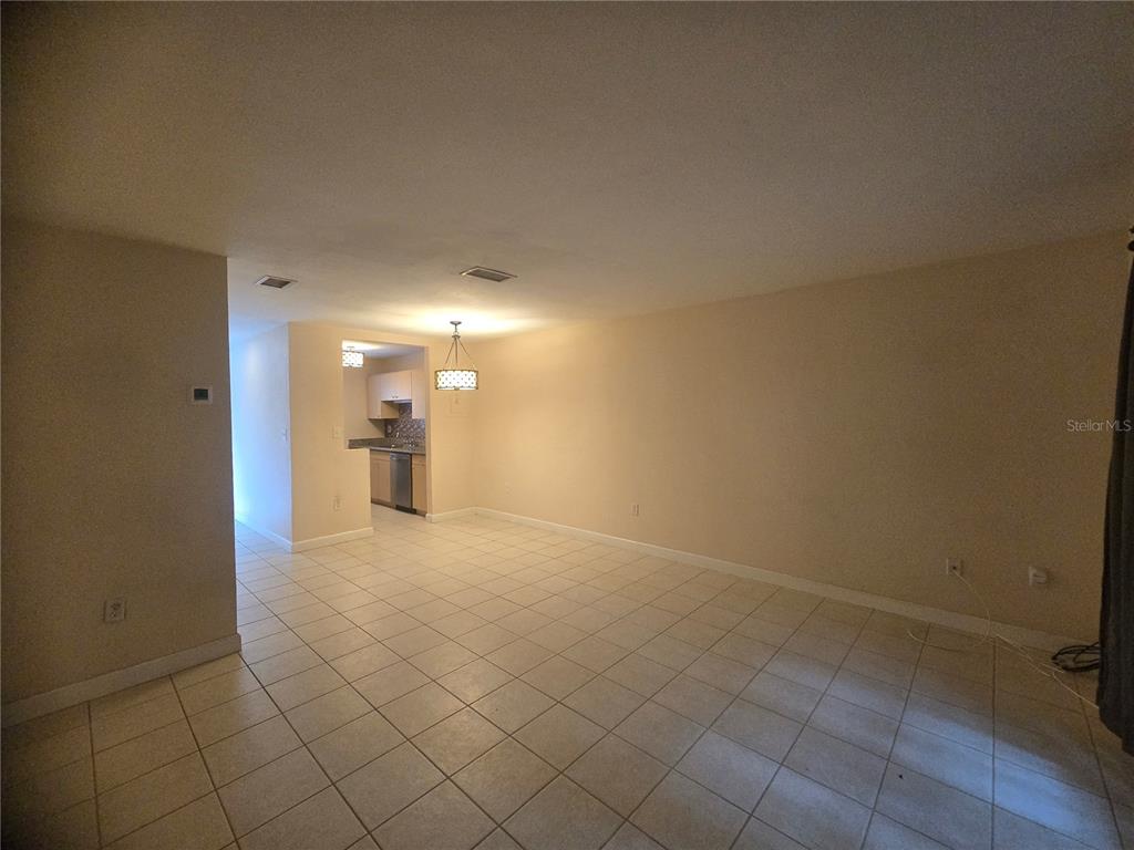 3935 Southwest 26th Terrace, Unit B Gainesville, FL 32608 - Photo 9 of 26 Gallery Image 9