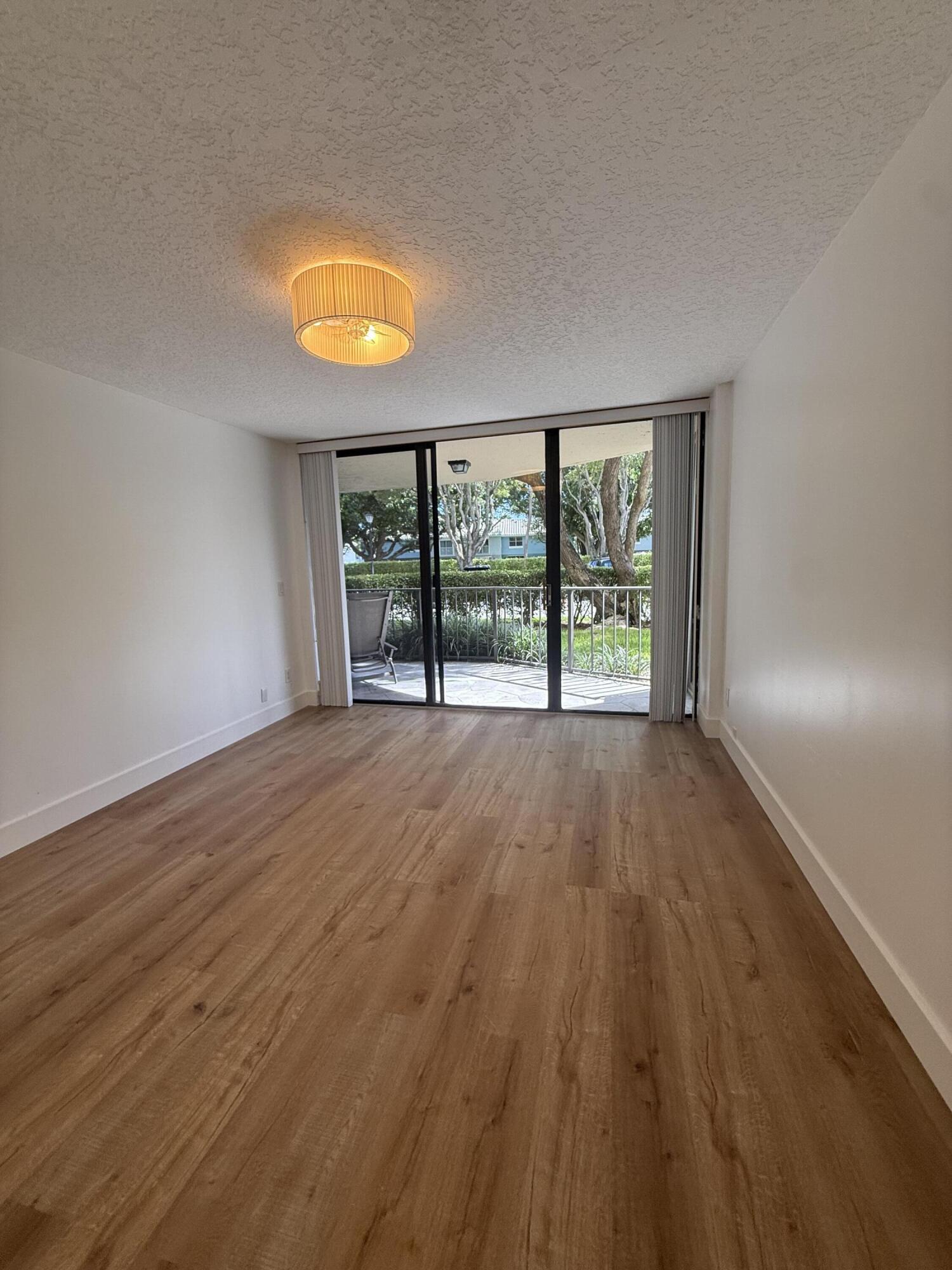 859 Jeffery Street, Unit 1030 Boca Raton, FL 33487 - Photo 10 of 29 Guest Bedroom
