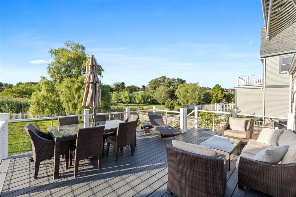 60 Willow Road Nahant, MA 01908 - Photo 5 of 29