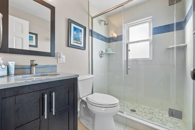 $900,000 | 60 Willow Road, Nahant, MA 01908