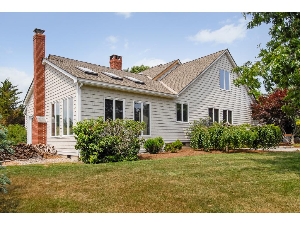 4 Chase Lane Stratham, NH 03885 - Photo 4 of 36