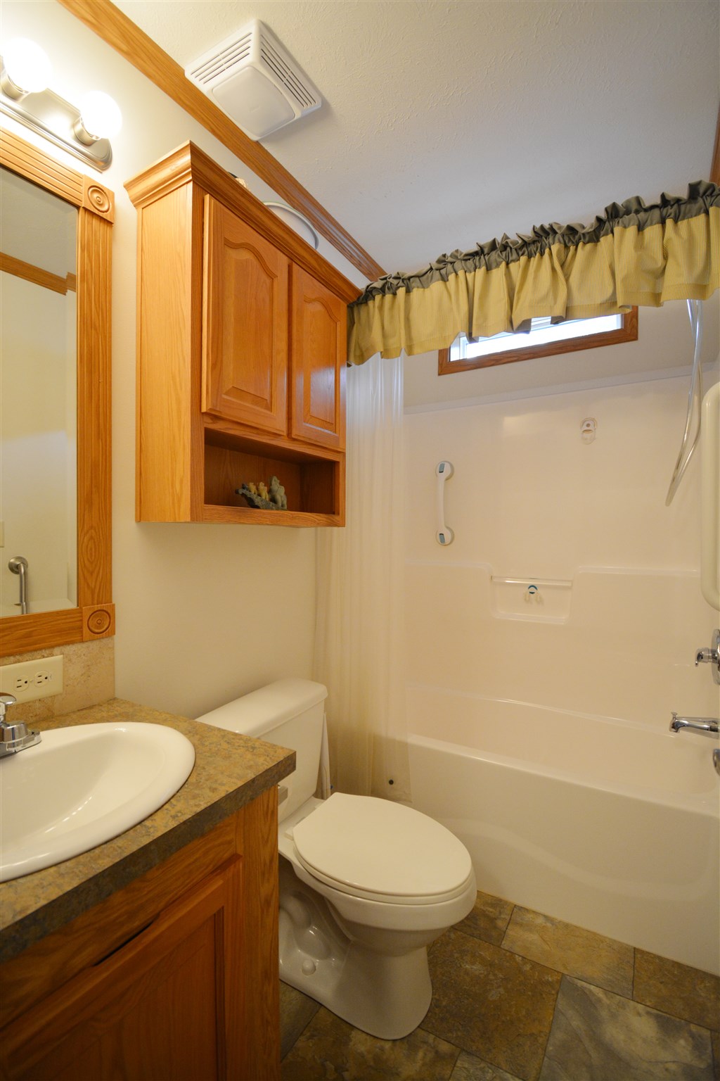 16 2nd Street Exeter, NH 03833 - Photo 25 of 40 Gallery Image 25