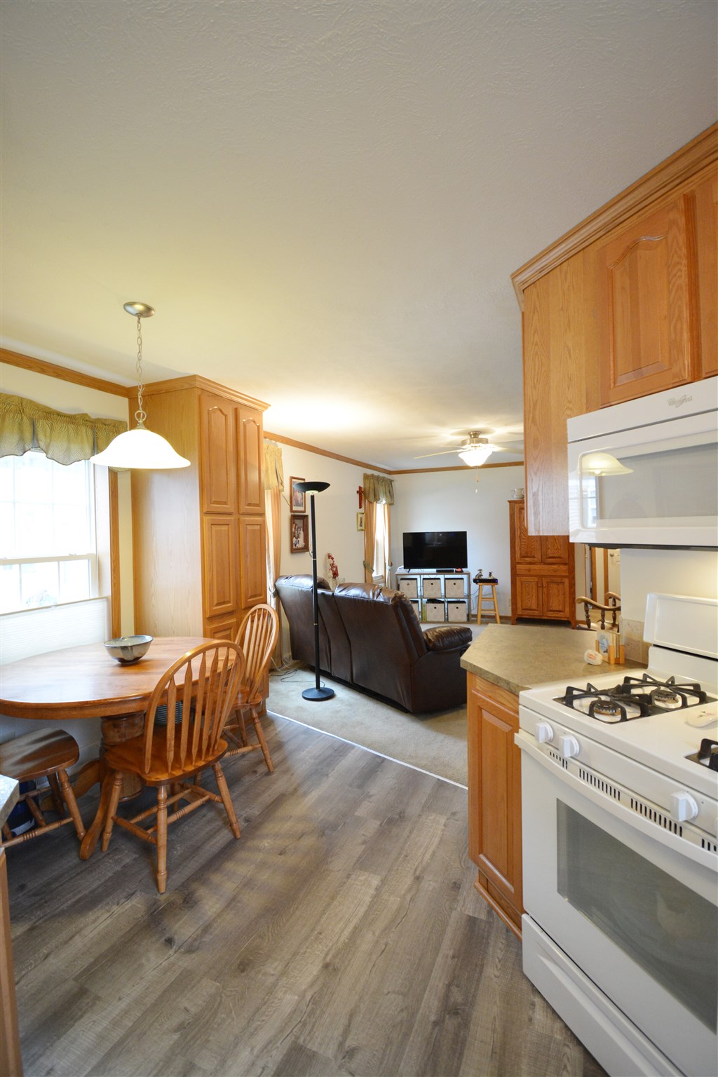 16 2nd Street Exeter, NH 03833 - Photo 7 of 40 Gallery Image 7