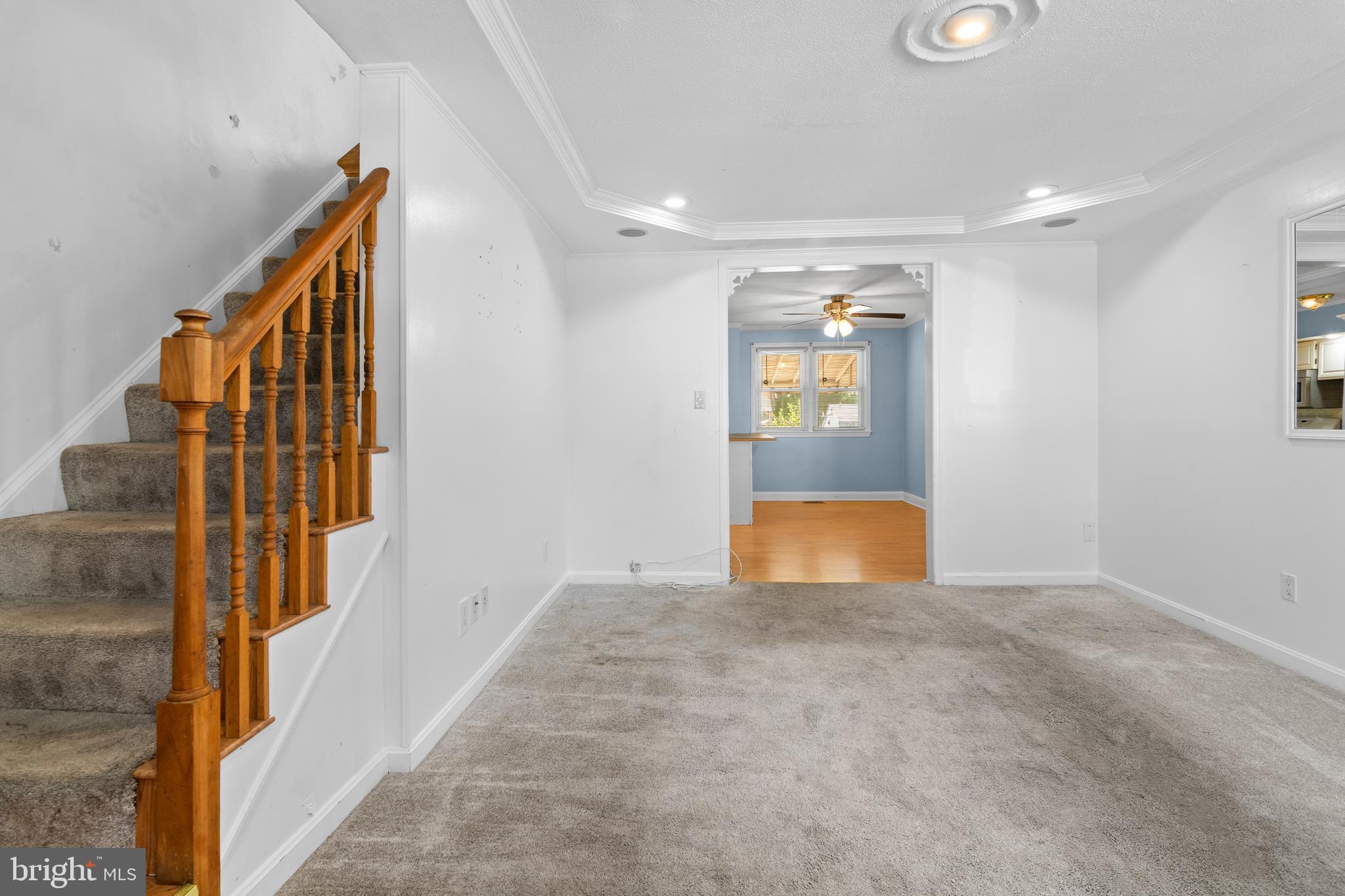 364 Leeanne Road Baltimore, MD 21221 - Photo 3 of 32