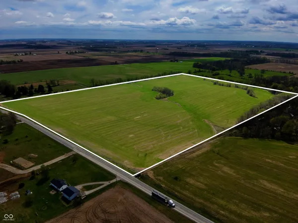 $1 | 0 East State Road 32, Crawfordsville, IN 47933