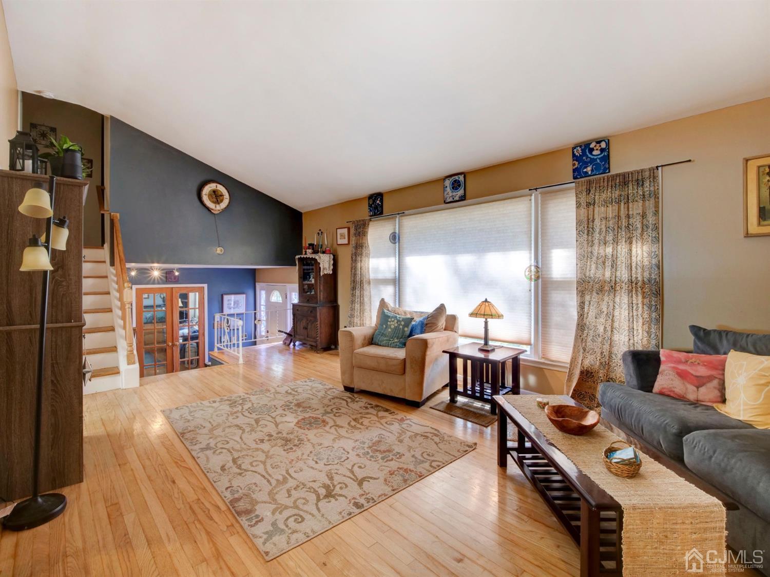29 Bernard Road East Brunswick, NJ 08816 - Photo 3 of 27 Gallery Image 3