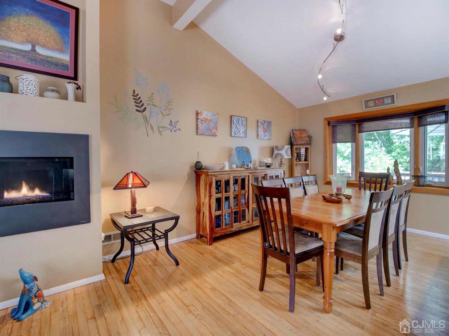 29 Bernard Road East Brunswick, NJ 08816 - Photo 5 of 27 Gallery Image 5