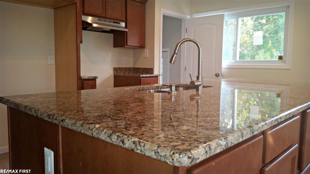 600 East Auburn Road Rochester Hills, MI 48307 - Photo 5 of 13