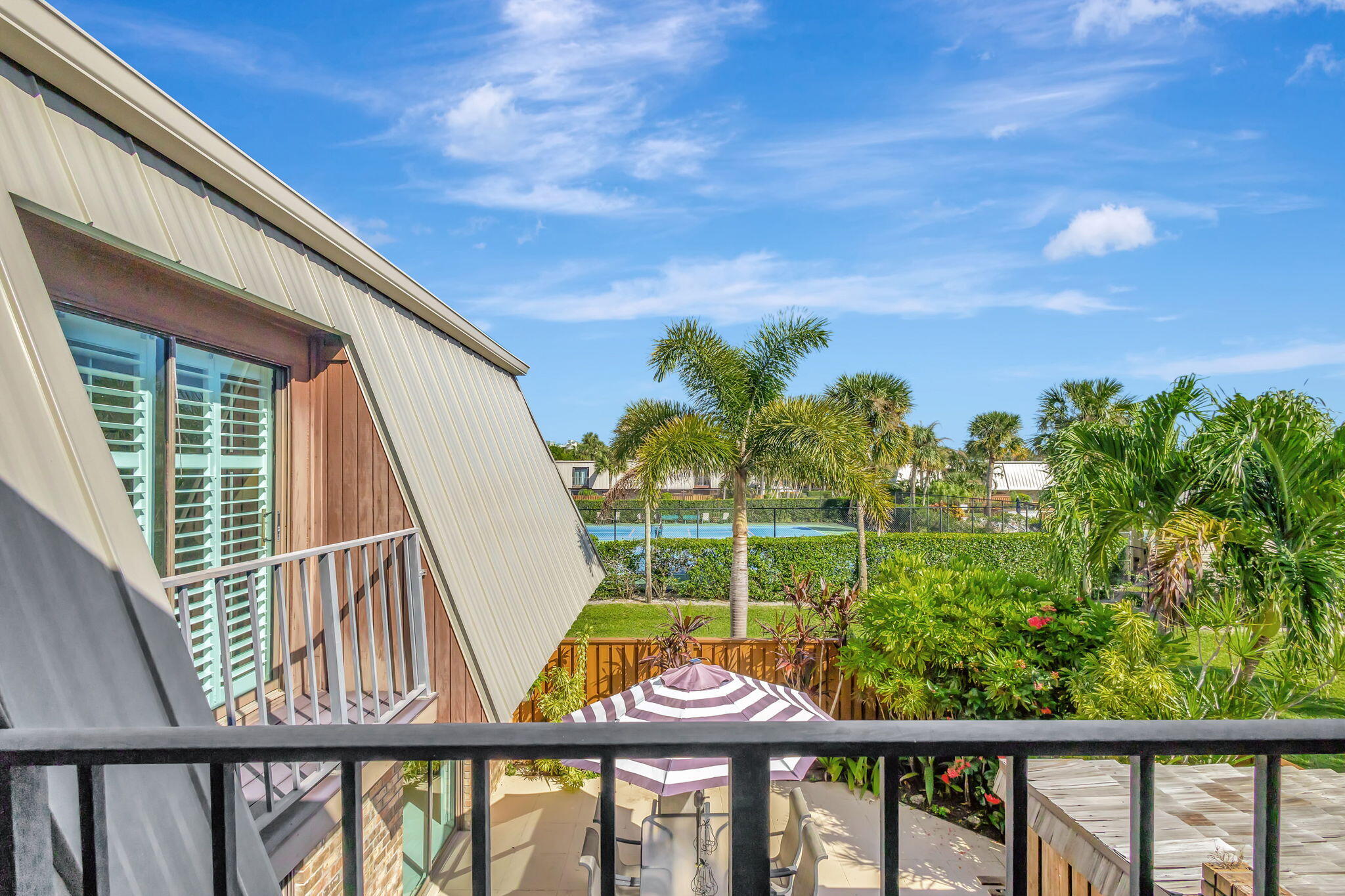 1420 Ocean Way, Unit 23B Jupiter, FL 33477 - Photo 20 of 29 a view of a balcony