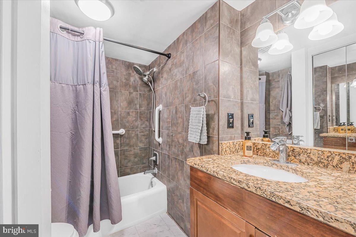 1239 Vermont Avenue Northwest, Unit 902 Washington, DC 20005 - Photo 9 of 26